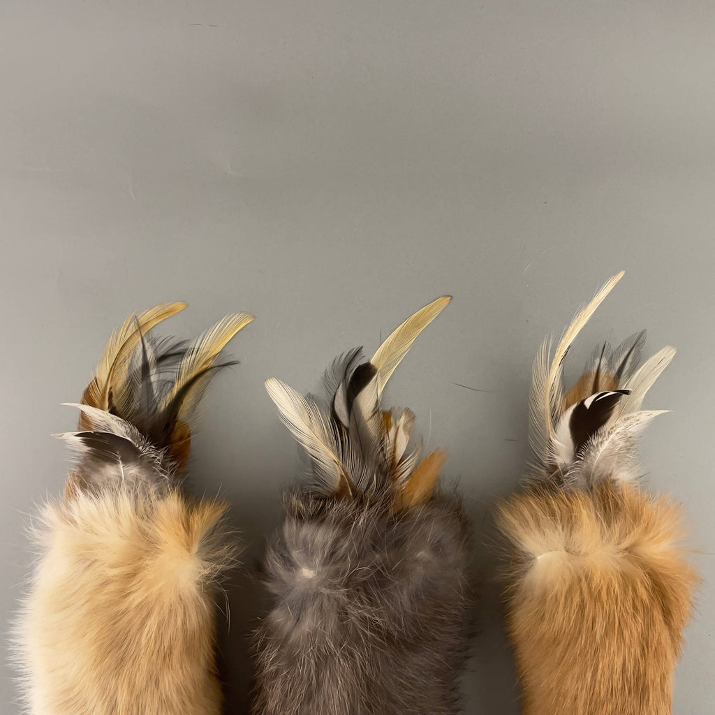 Jouet pour chat fait main en fourrure de lapin et plumes, coussin à câliner pour chat